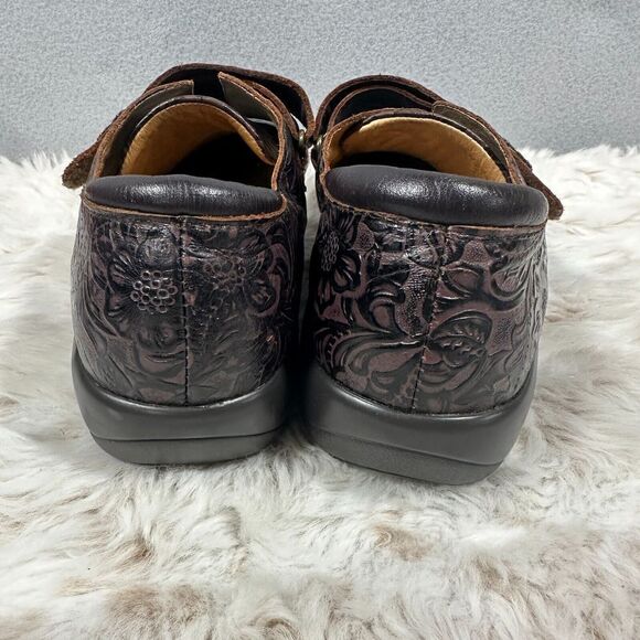 Alegria Joleen Brown Tooled Floral Leather Casual Comfort Nursing Size 40 9.5/10 - Picture 7 of 10